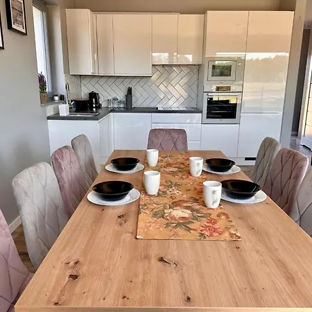 Bernstein By Interhome בית נופש *